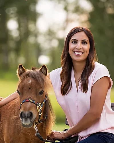 sharon-deol-diamond-in-the-ruff Sharon Deol - Dog Trainer